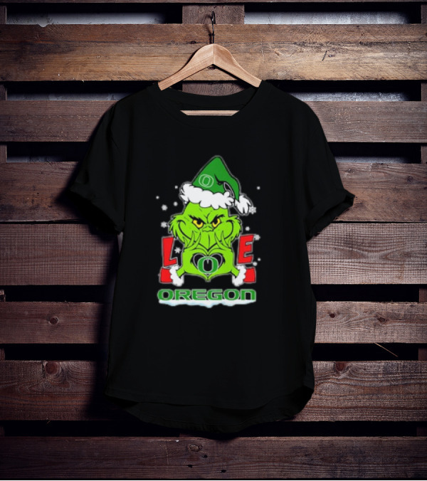 Grinch Hand Love Oregon Ducks Christmas Santa Hat Snowflakes T-Shirt