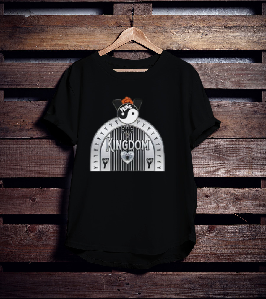 The Keys Yin Yang Crown Kingdom Dats Y I Got The Keys Black T-Shirt