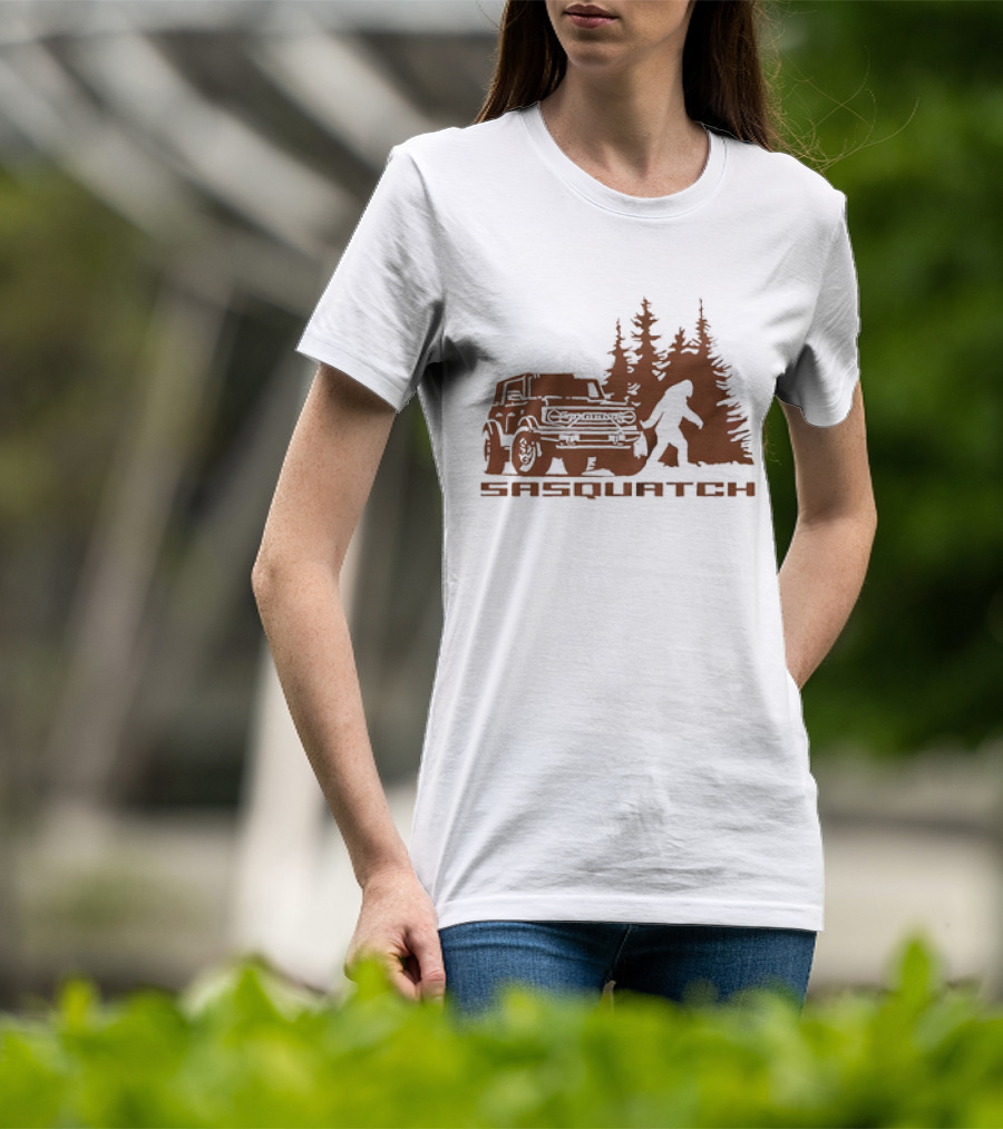 Sasquatch Bigfoot Bronco Truck Forest Scene T-Shirt