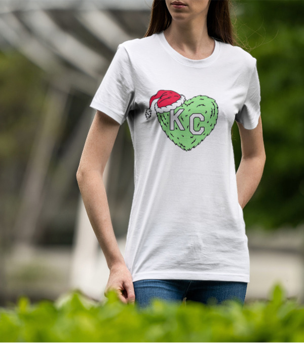 Grinch KC Heart Christmas Santa Hat T-Shirt