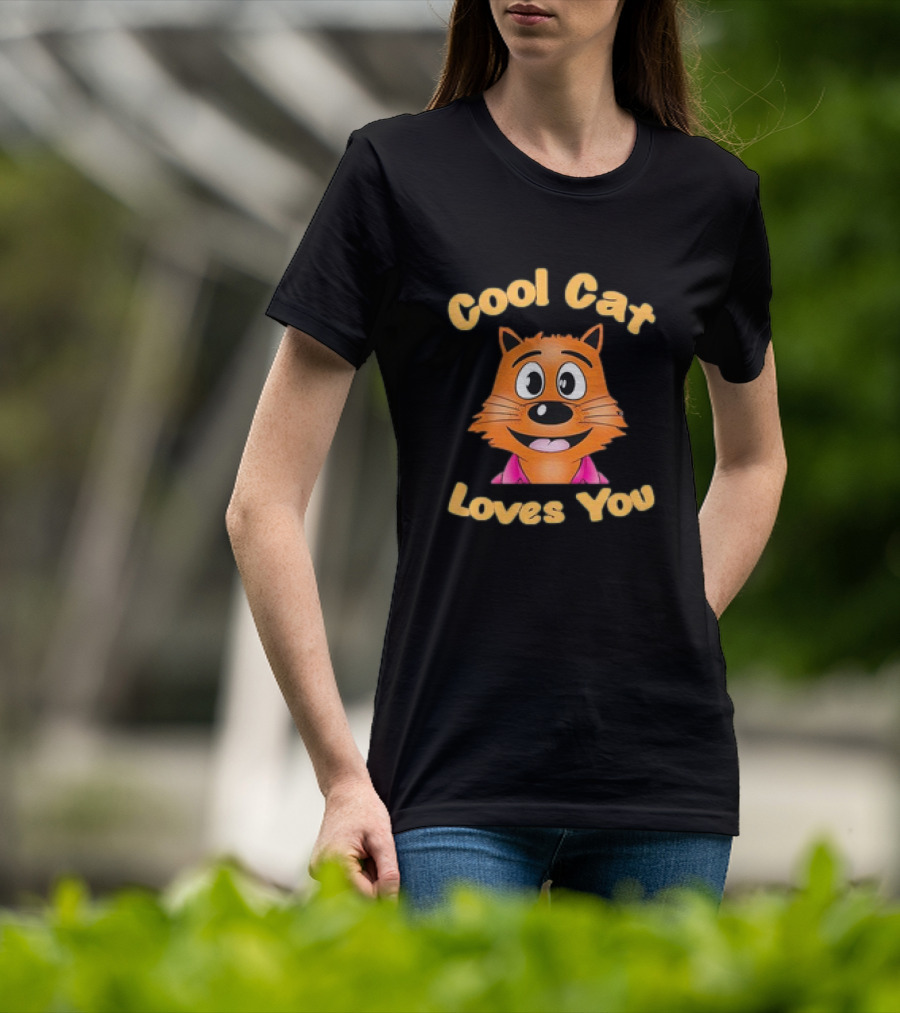 Cool Cat Loves You Smiling Orange Cartoon Face T-Shirt