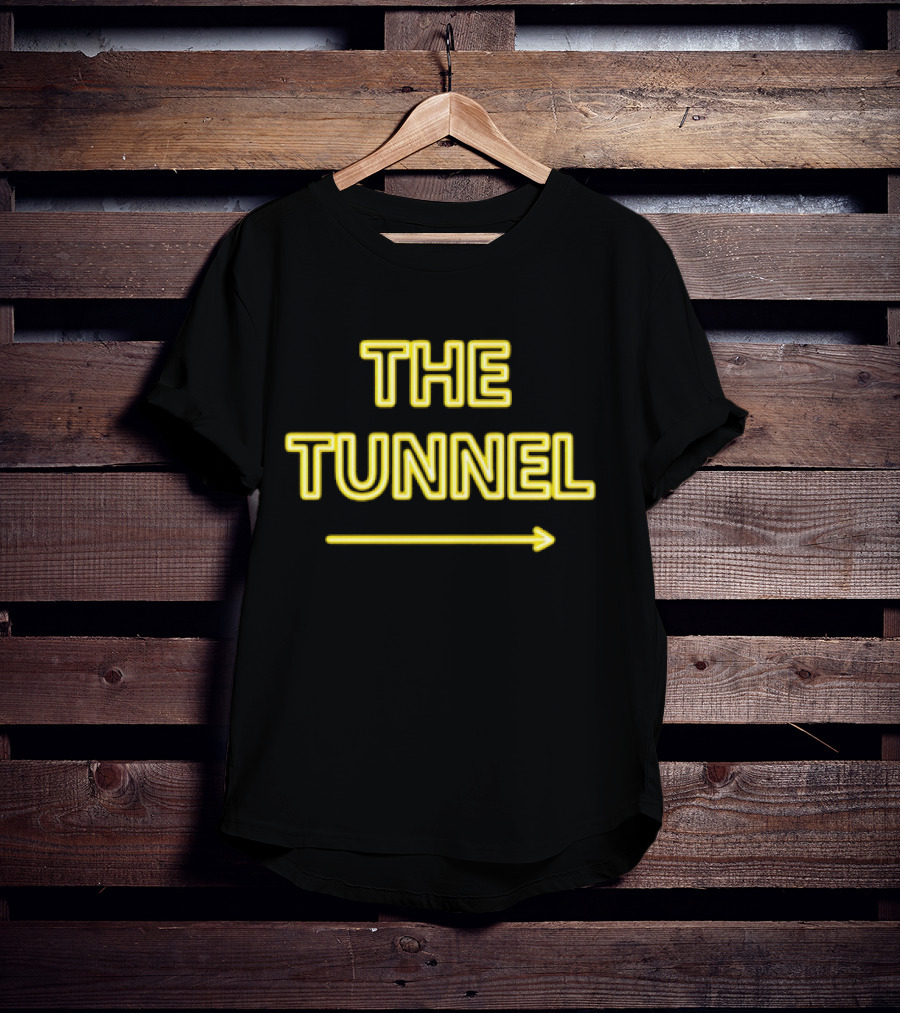 THE TUNNEL Arrow Neon Text T-Shirt