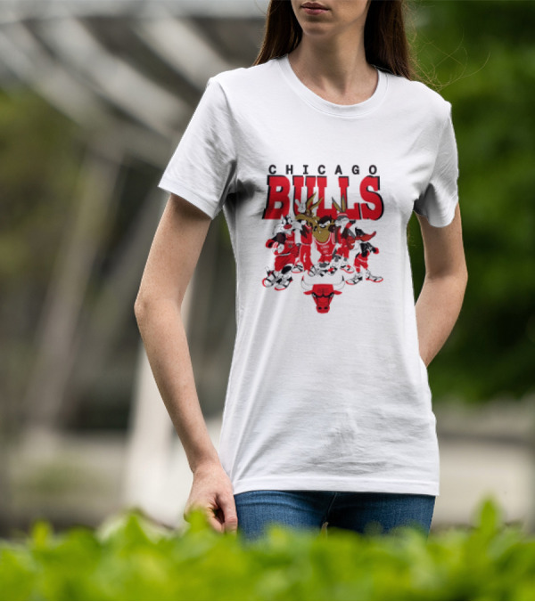 Chicago Bulls Looney Tunes NBA Basketball Cartoon Characters T-Shirt