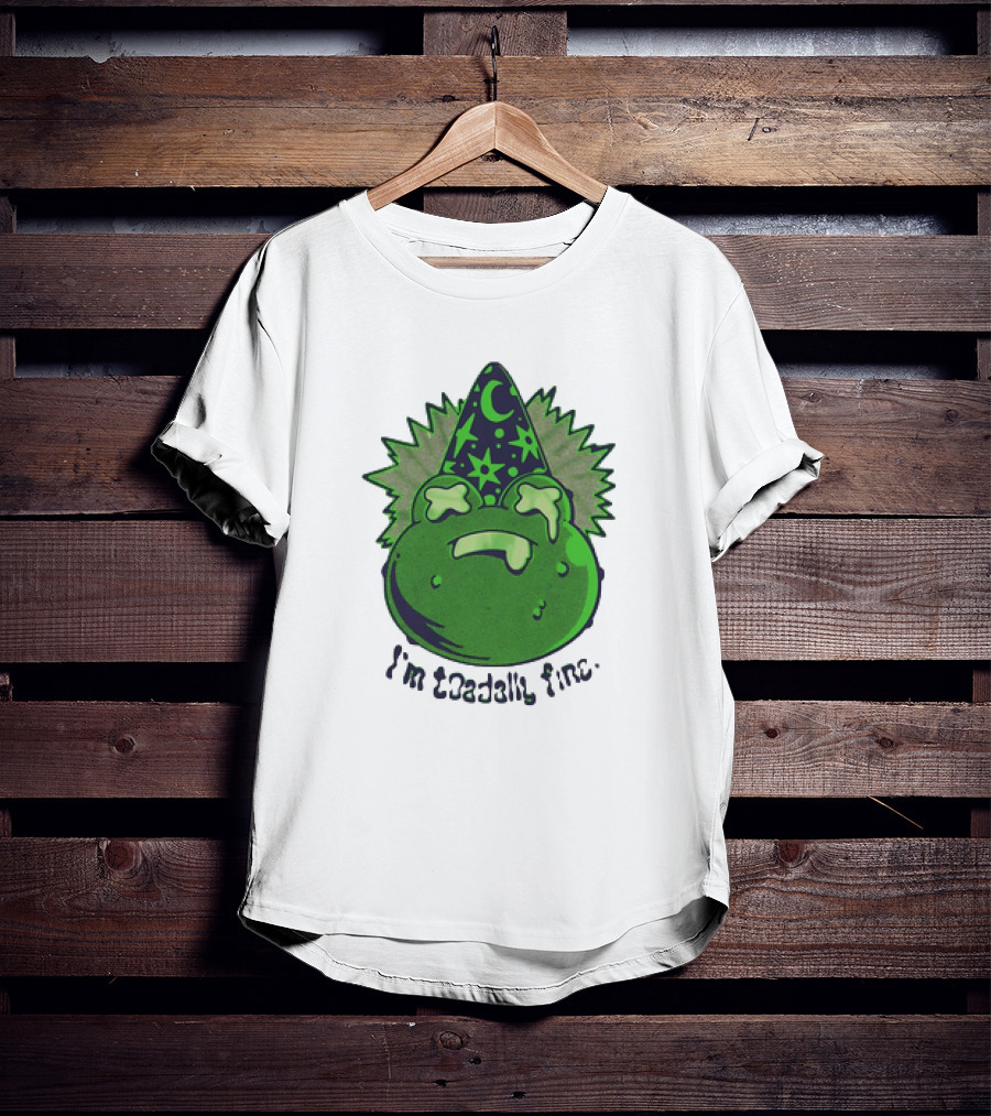 I'm Toadally Fine Vintage Green Toad Witch Hat Stars And Moon T-Shirt
