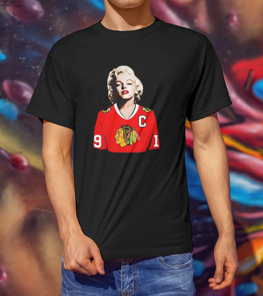Marilyn Monroe Chicago Blackhawks Jonathan Toews Jersey T-Shirt