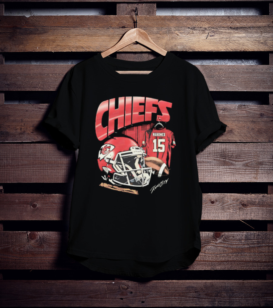 Kansas City Chiefs Patrick Mahomes 15 NFL Helmet Jersey Chiefs T-Shirt