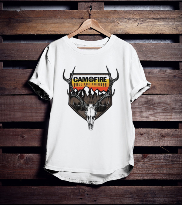 CAMOFIRE Pull The Trigger 2008 Deer Skull And Antlers Mountain T-Shirt