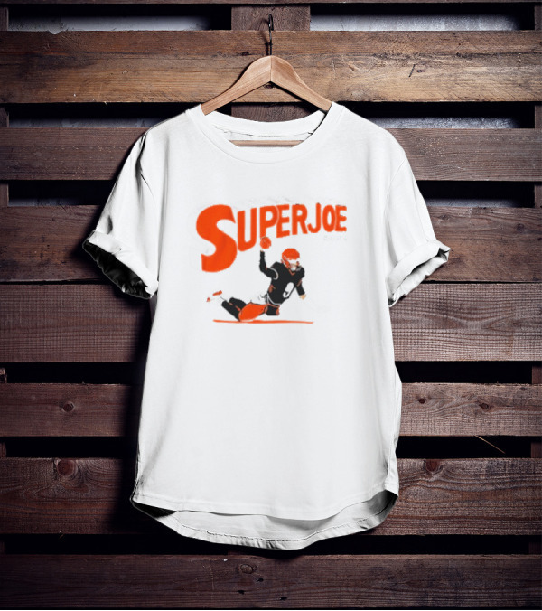 Superjoe Throw 9 Football Superstar T-Shirt