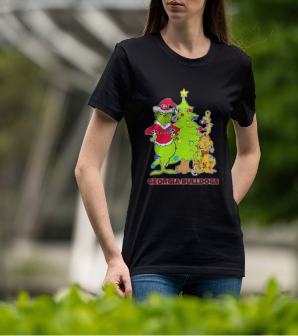 Georgia Bulldogs Grinch Christmas Tree Football T-Shirt