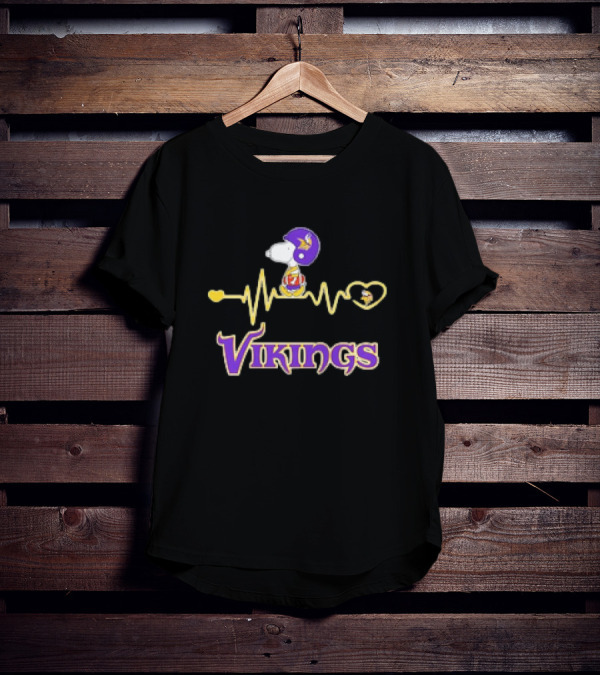 Snoopy Heartbeats Minnesota Vikings T-Shirt