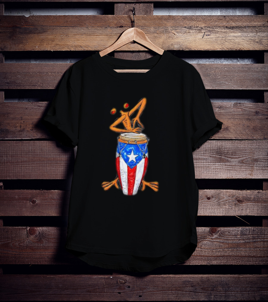 Boricua Puerto Rican Coqui Playing Drum Taino Flag T-Shirt