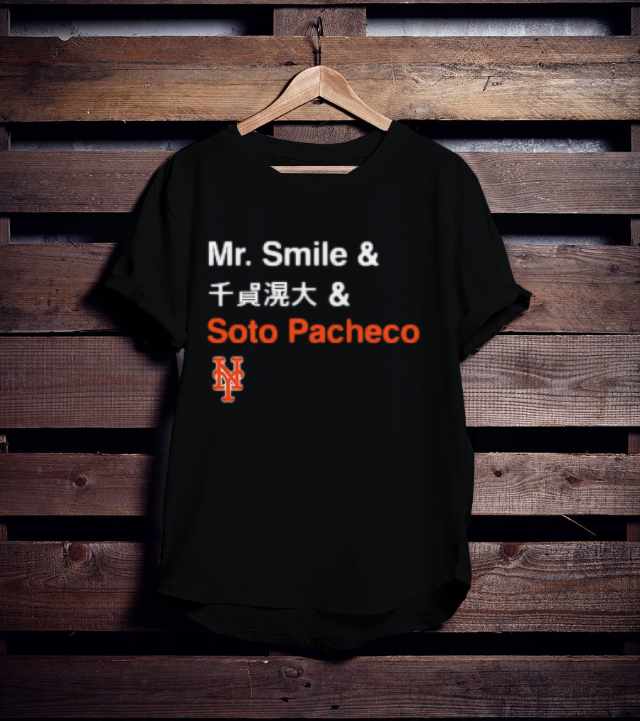 Mr. Smile New York Mets Logo Soto Pacheco T-Shirt