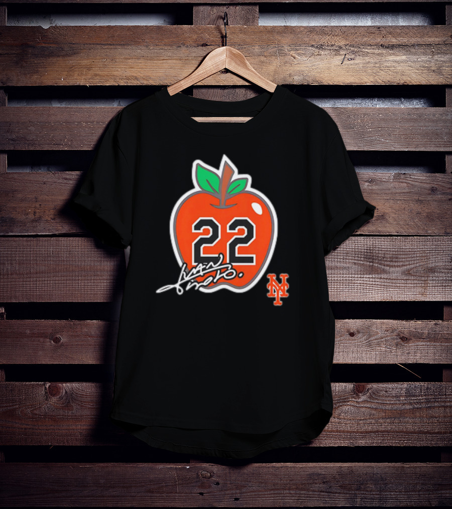 Juan Soto 22 New York Mets Apple T-Shirt