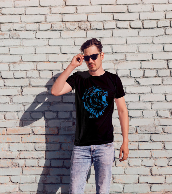 Hutch Premium Gritty Roaring Lion T-Shirt