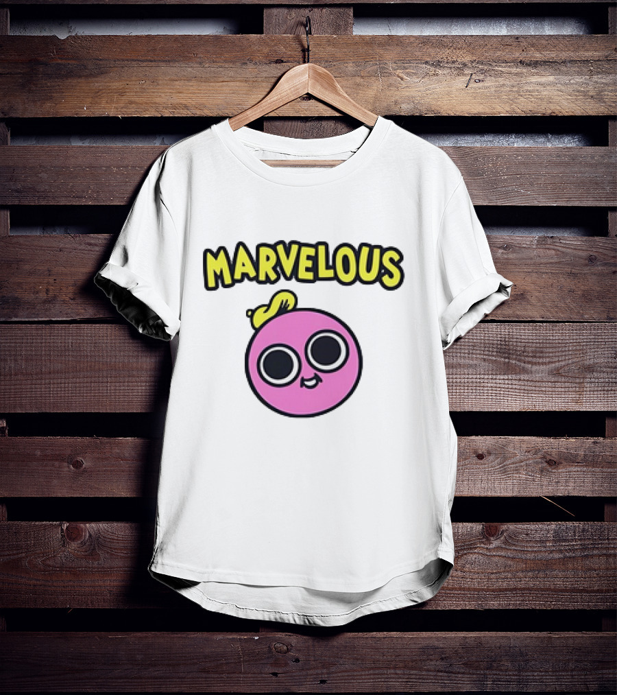 MARVELOUS Cute Pink Smiley Face With Large Eyes And Yellow Hair T-Shirt