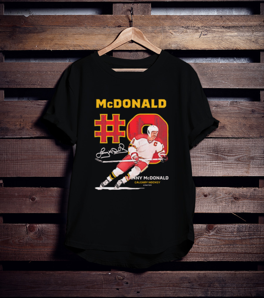 Lanny McDonald #9 Calgary Flames NHL Hockey Throwback Vintage Signature T-Shirt