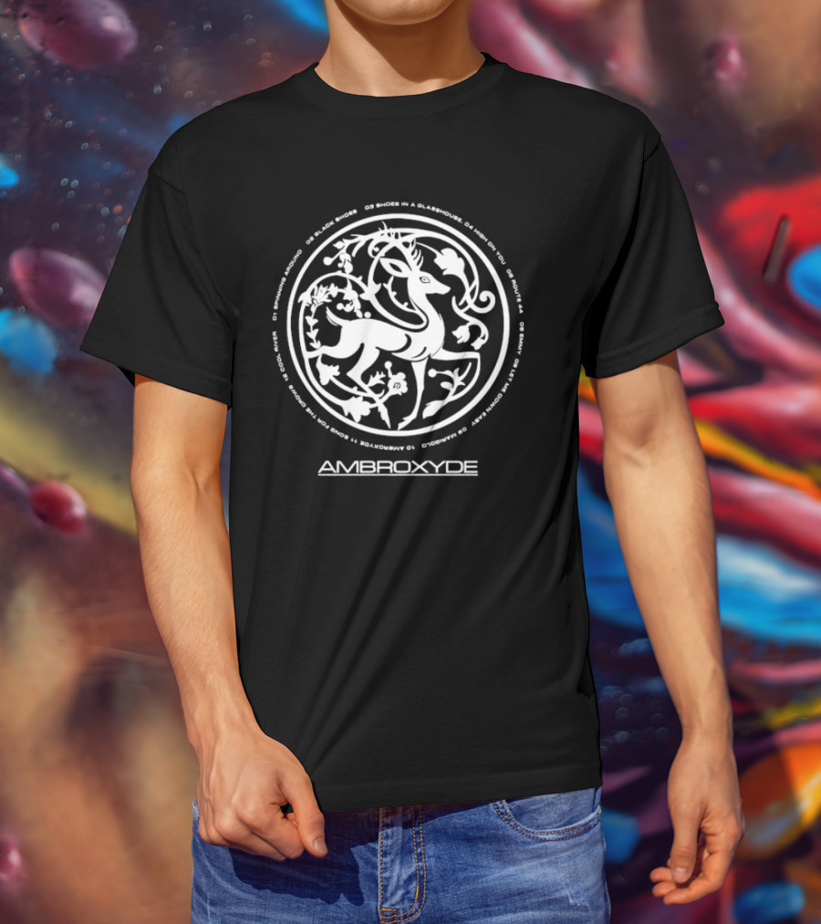 Felly Ambroxyde Scandinavian Deer Floral Circle T-Shirt