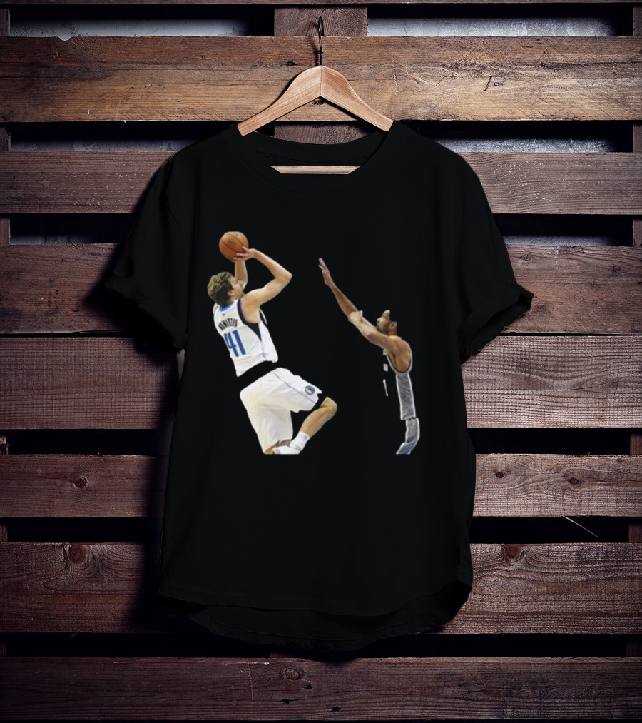 Dirk Nowitzki Fadeaway Jumper Over Tim Duncan NBA Iconic Moment T-Shirt