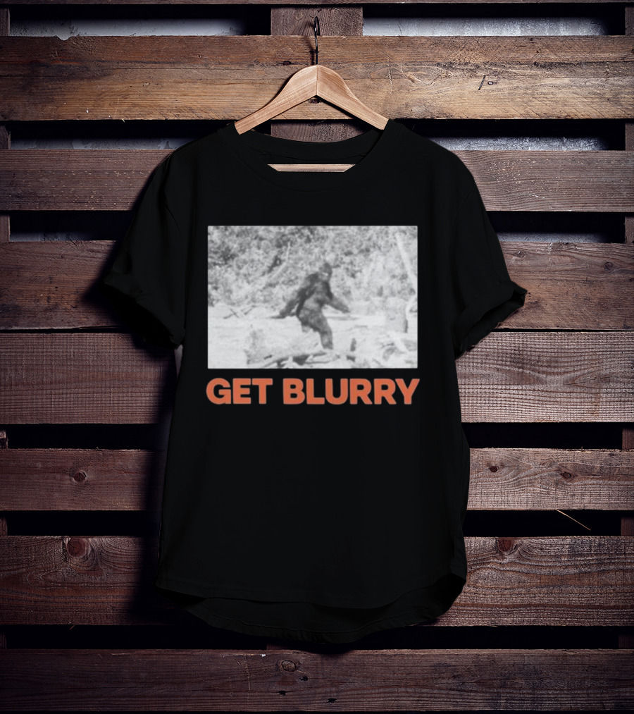 Blurry Creatures Get Blurry Bigfoot Image Classic Style T-Shirt