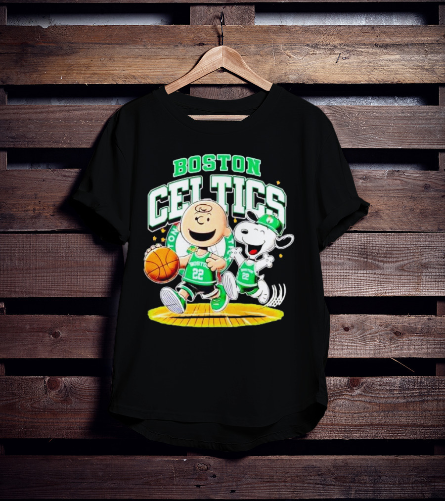 Boston Celtics Charlie Brown Snoopy Basketball Fan Fun T-Shirt