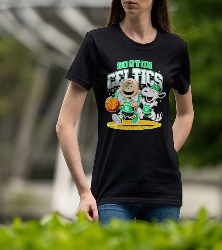 Boston Celtics Charlie Brown Snoopy Basketball Fan Fun T-Shirt