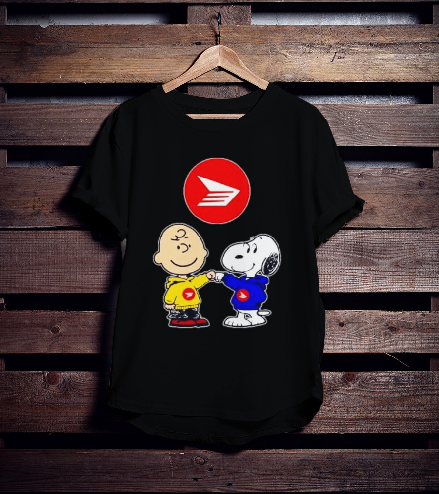 Canada Post Charlie Brown And Snoopy T-Shirt