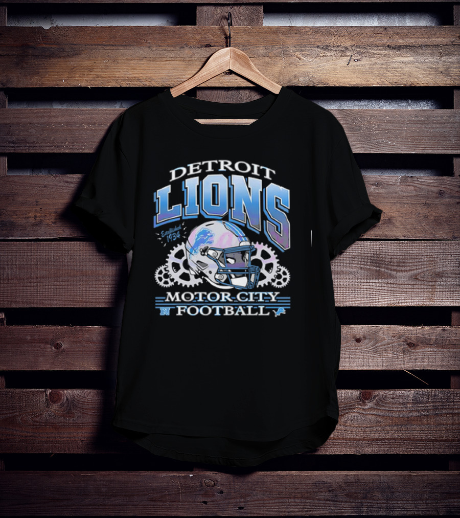 Detroit Lions Motor City Football Helmet Vintage Logo T-Shirt