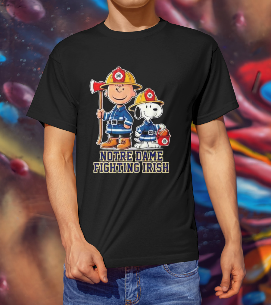 Firefighter Charlie Brown And Snoopy Notre Dame Fighting Irish T-Shirt
