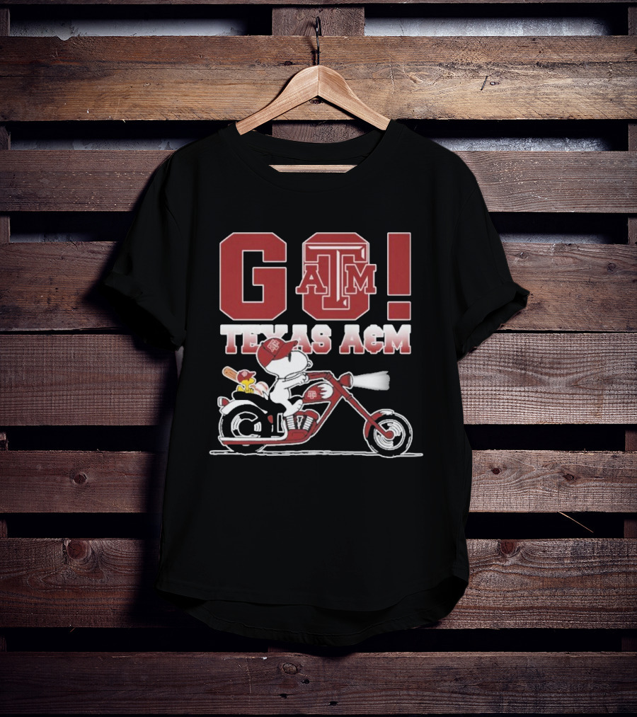 Go Texas A&m Snoopy Motoby T-Shirt