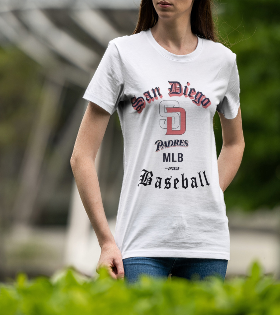 San Diego Padres Cooperstown Collection Old English MLB Baseball T-Shirt