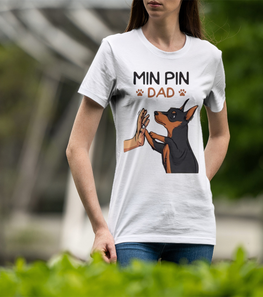 MIN PIN DAD Father's Day Dog Paw T-Shirt