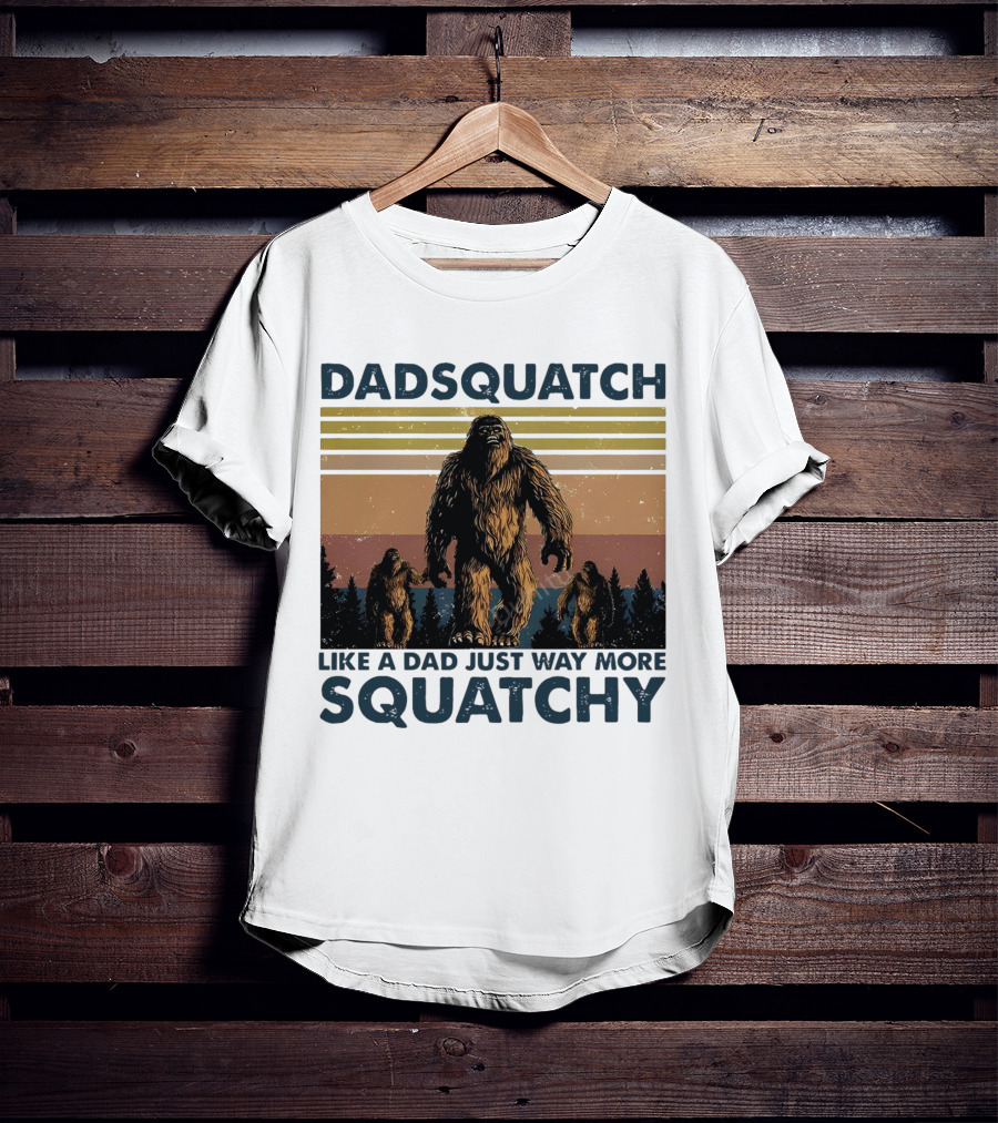 Dadsquatch Like A Dad Just Way More Squatchy Vintage Father's Day Retro Sunset T-Shirt