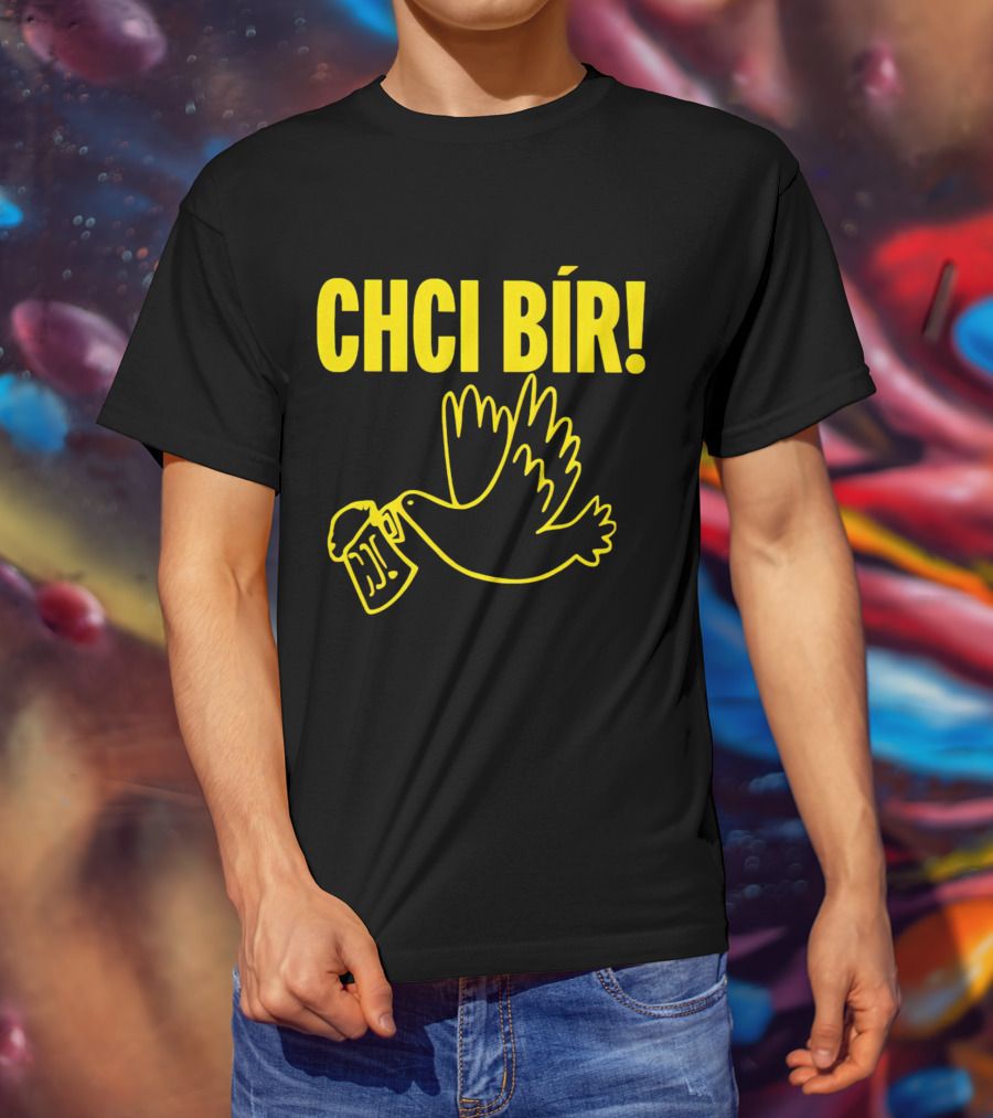 CHCI BÍR Beer Dove With Mug T-Shirt