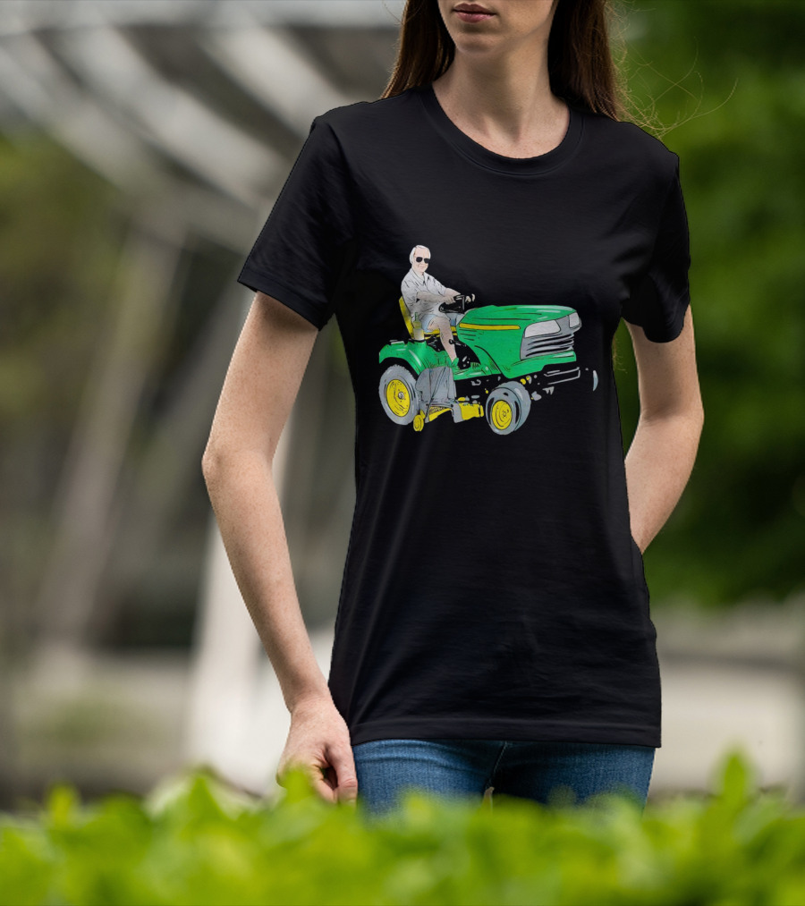 George Jones No Show Jones Riding Green Tractor T-Shirt
