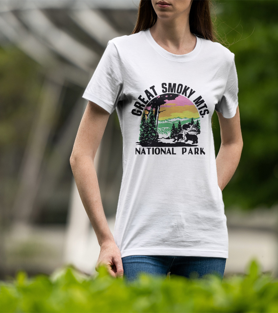 Great Smoky Mts National Park Sunset With Forest And Bears T-Shirt