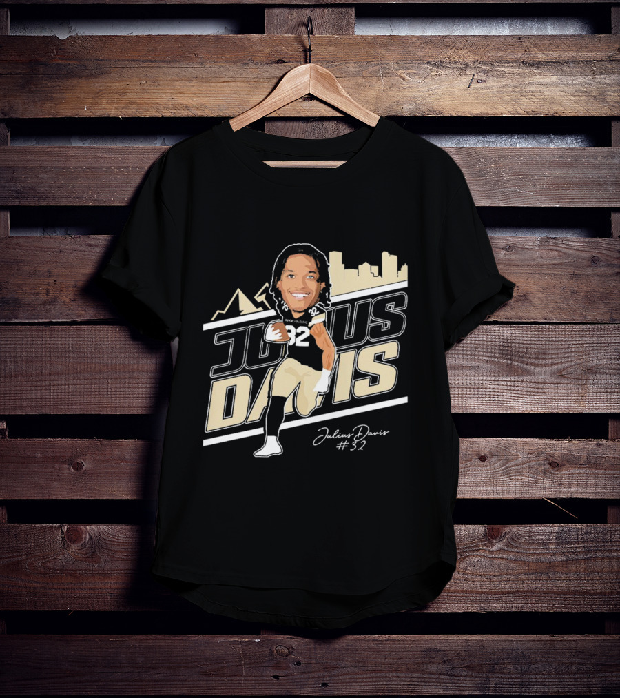 Julius Davis 32 Montana State Bobcats Football Player Skyline Signature T-Shirt