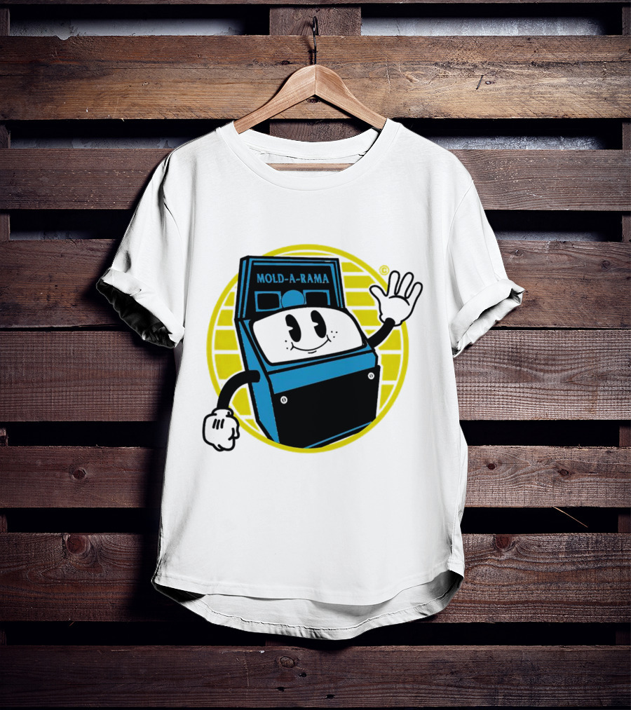 Mold-A-Rama Smiling Machine Icon With Yellow Circle Background T-Shirt