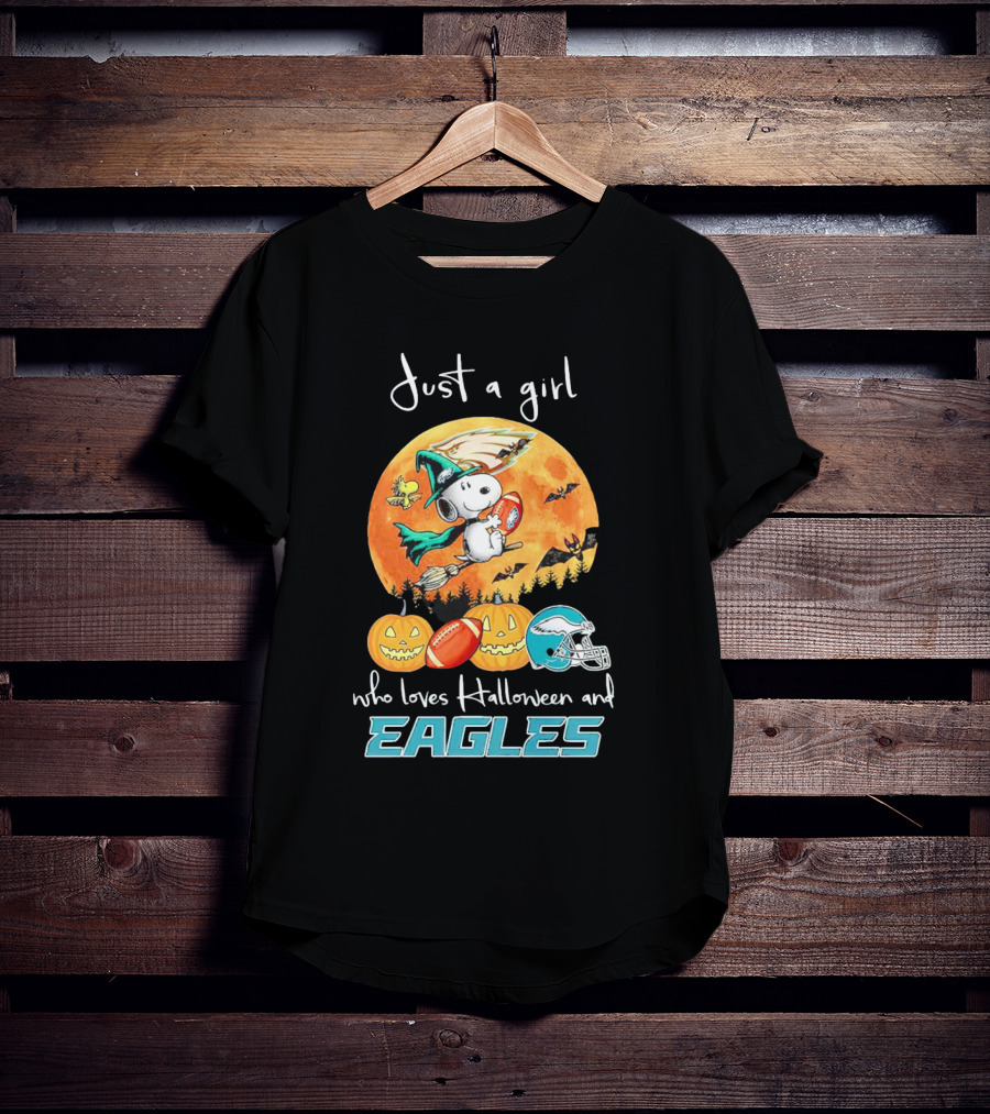Just A Girl Who Loves Halloween And Philadelphia Eagles Snoopy T-Shirt