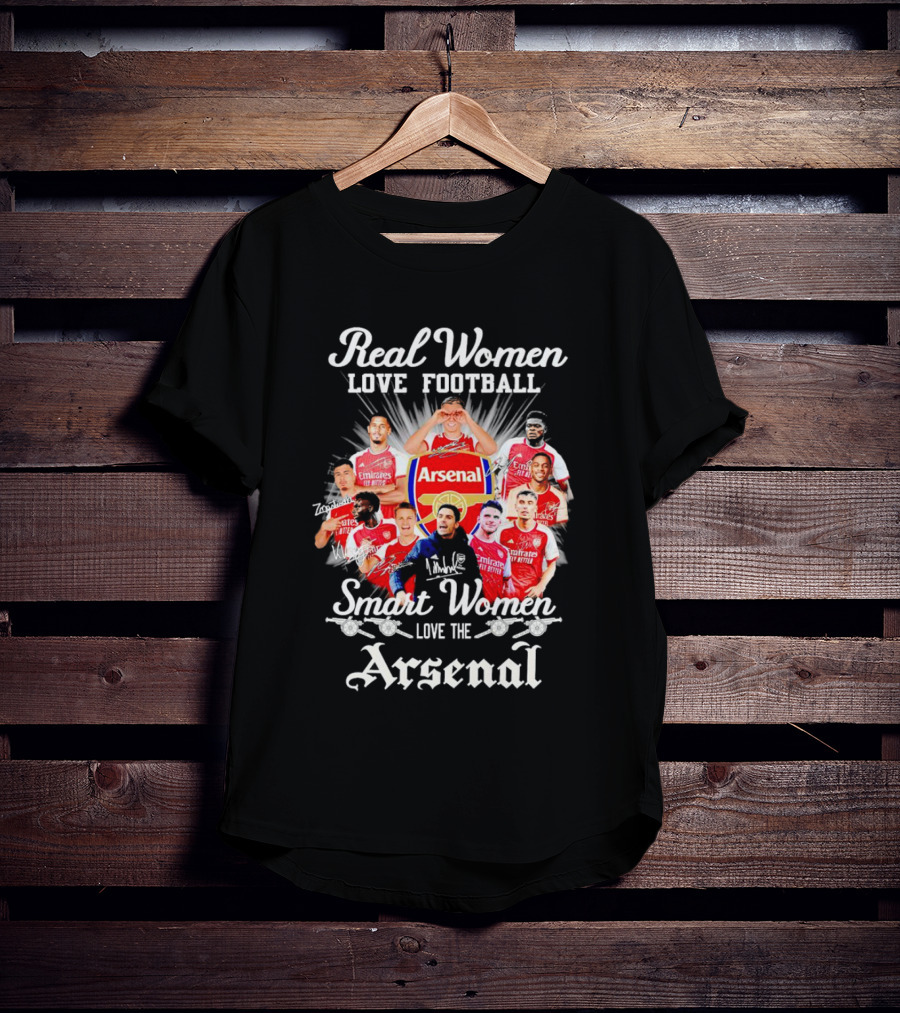 Real Women Love Football Smart Women Love The Arsenal FC Signatures Players Jersey Fan T-Shirt