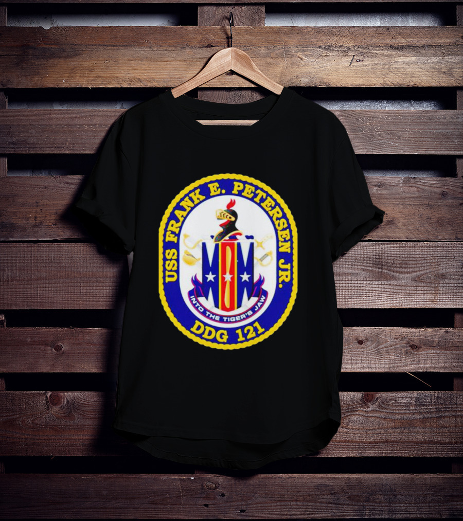 USS Frank E Petersen Jr DDG 121 Crest Into The Tiger's Jaw T-Shirt