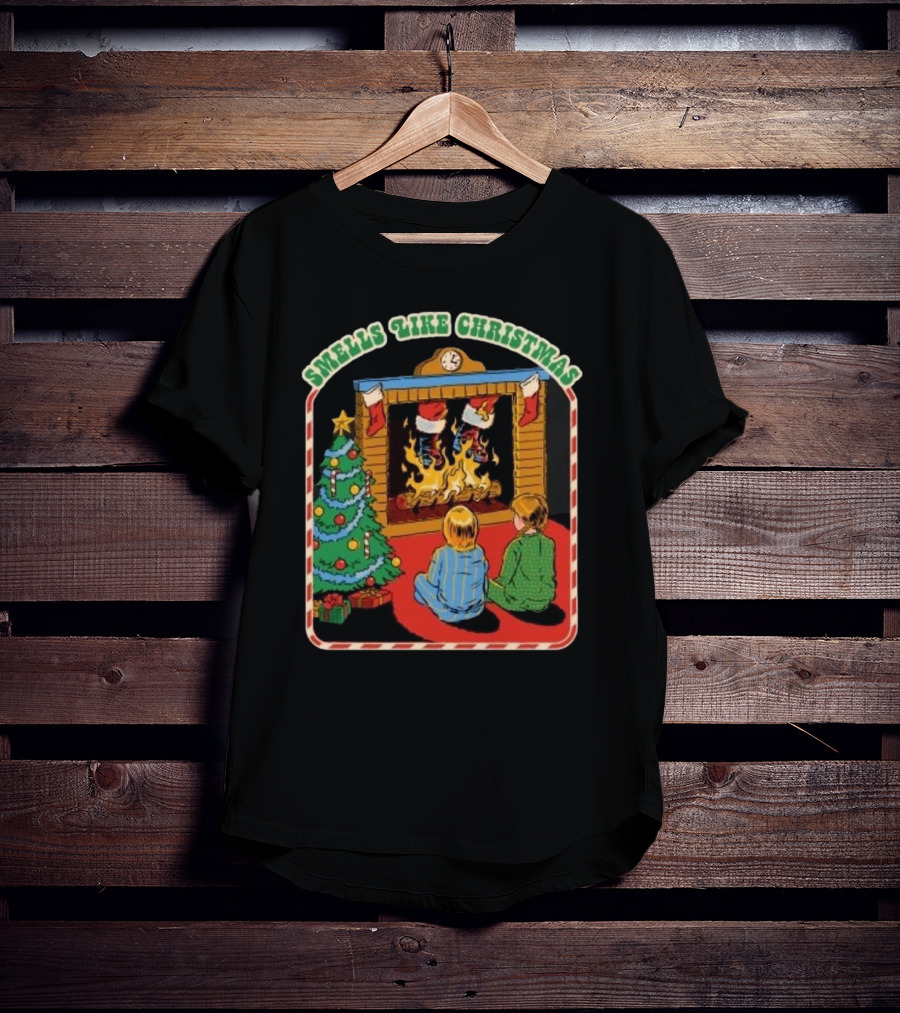 Smells Like Christmas By The Fireplace With Christmas Tree And Stockings T-Shirt