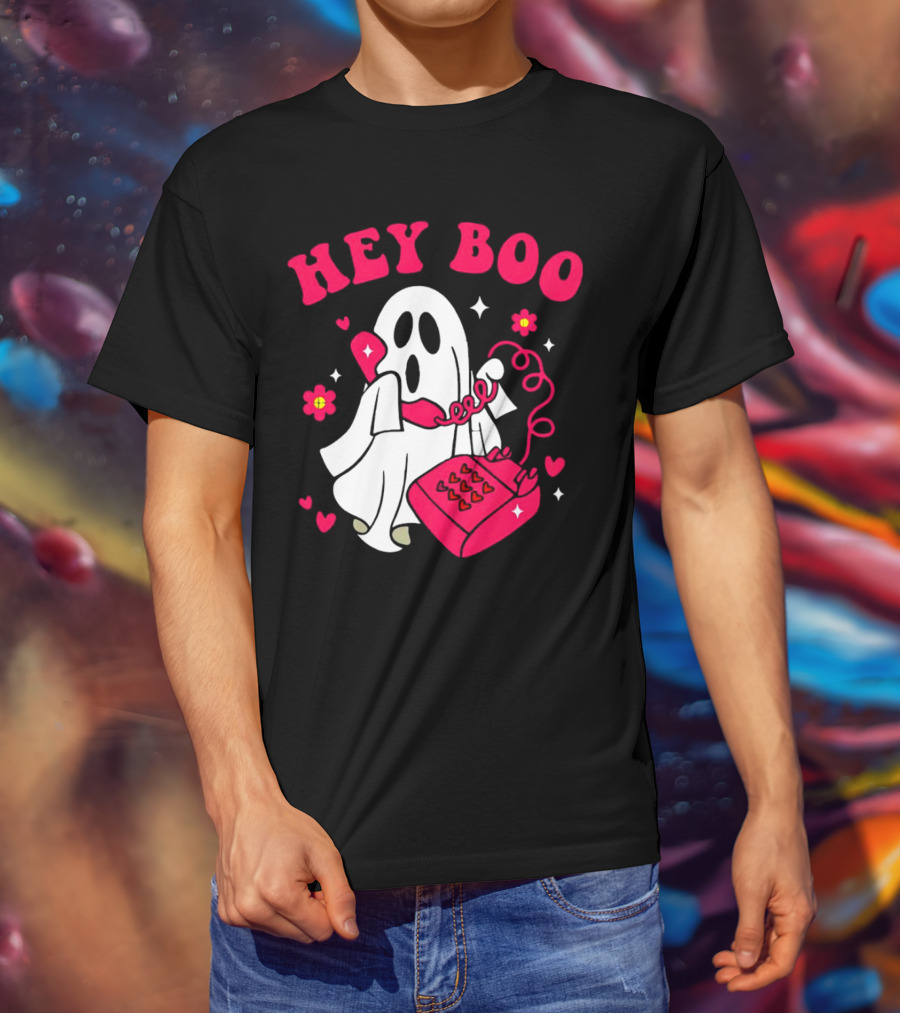 Hey Boo Ghost Talking On Pink Phone With Hearts And Flowers Halloween T-Shirt