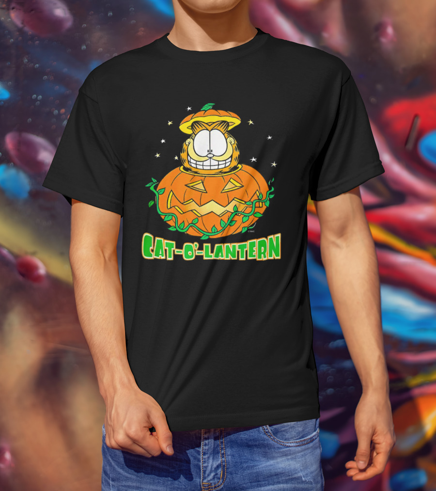 Cat-O-Lantern Garfield Halloween T-Shirt