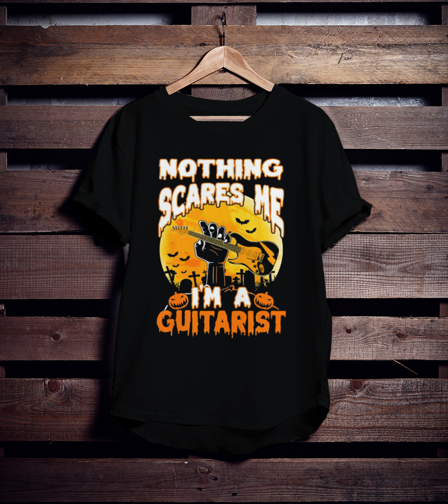 Nothing Scares Me I'm A Guitarist Music Vintage Halloween Graveyard Scene Guitar Hand Pumpkins Bats T-Shirt