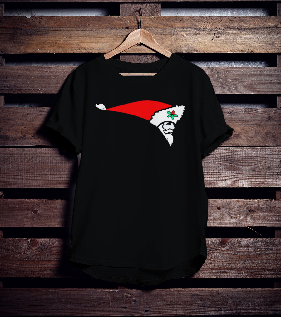 New England Patriots Santa Hat Christmas Day T-Shirt