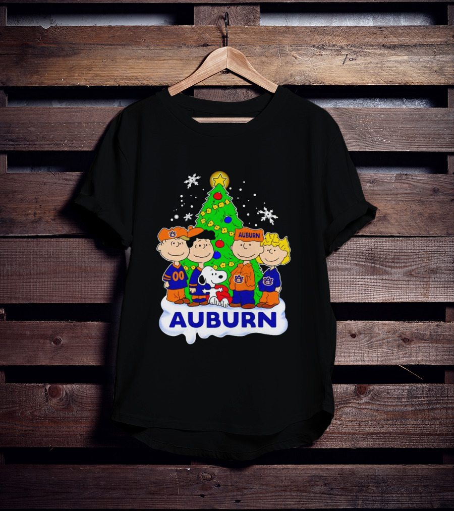 Auburn Tigers Peanuts Characters Christmas Tree Snoopy Charlie Brown Woodstock T-Shirt