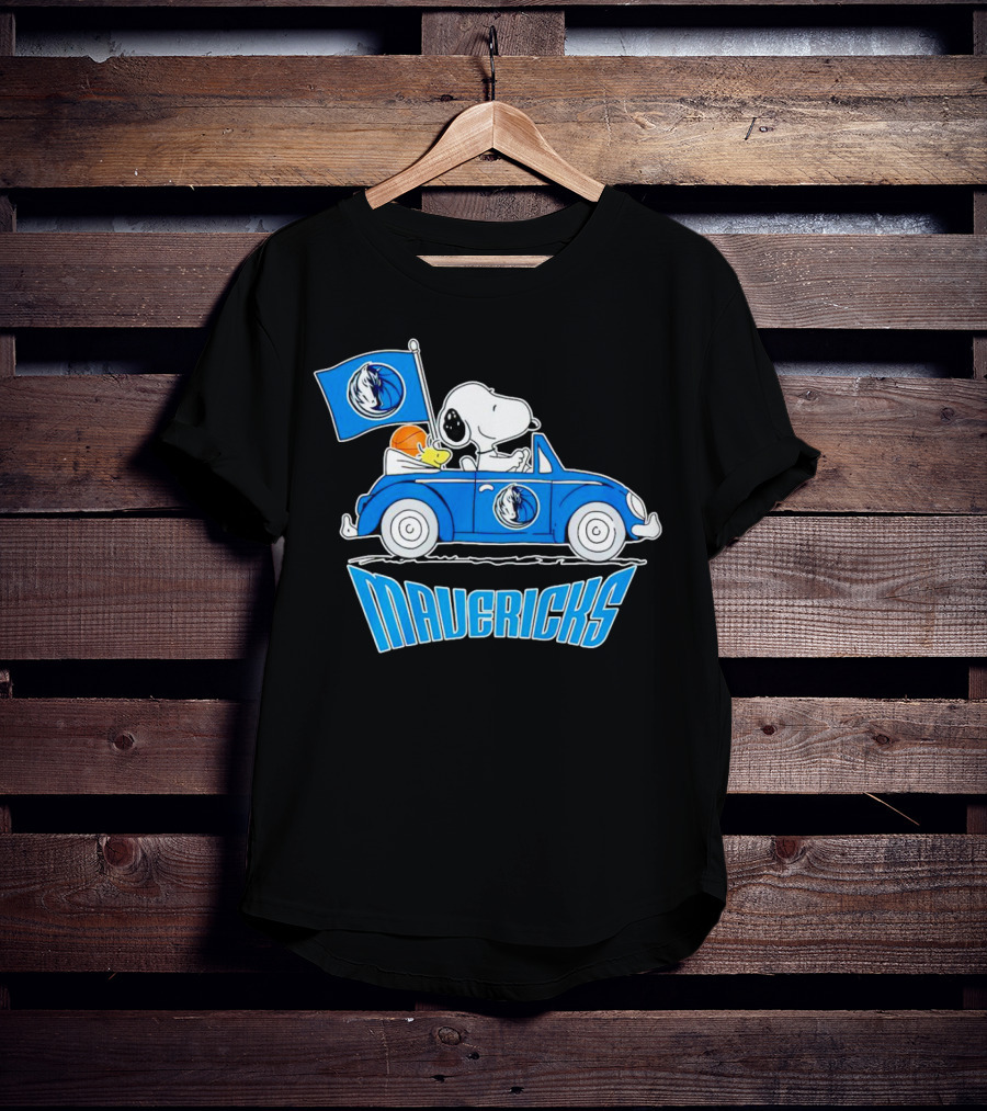 Mavericks Basketball Snoopy Driving Car With Logo Flag T-Shirt