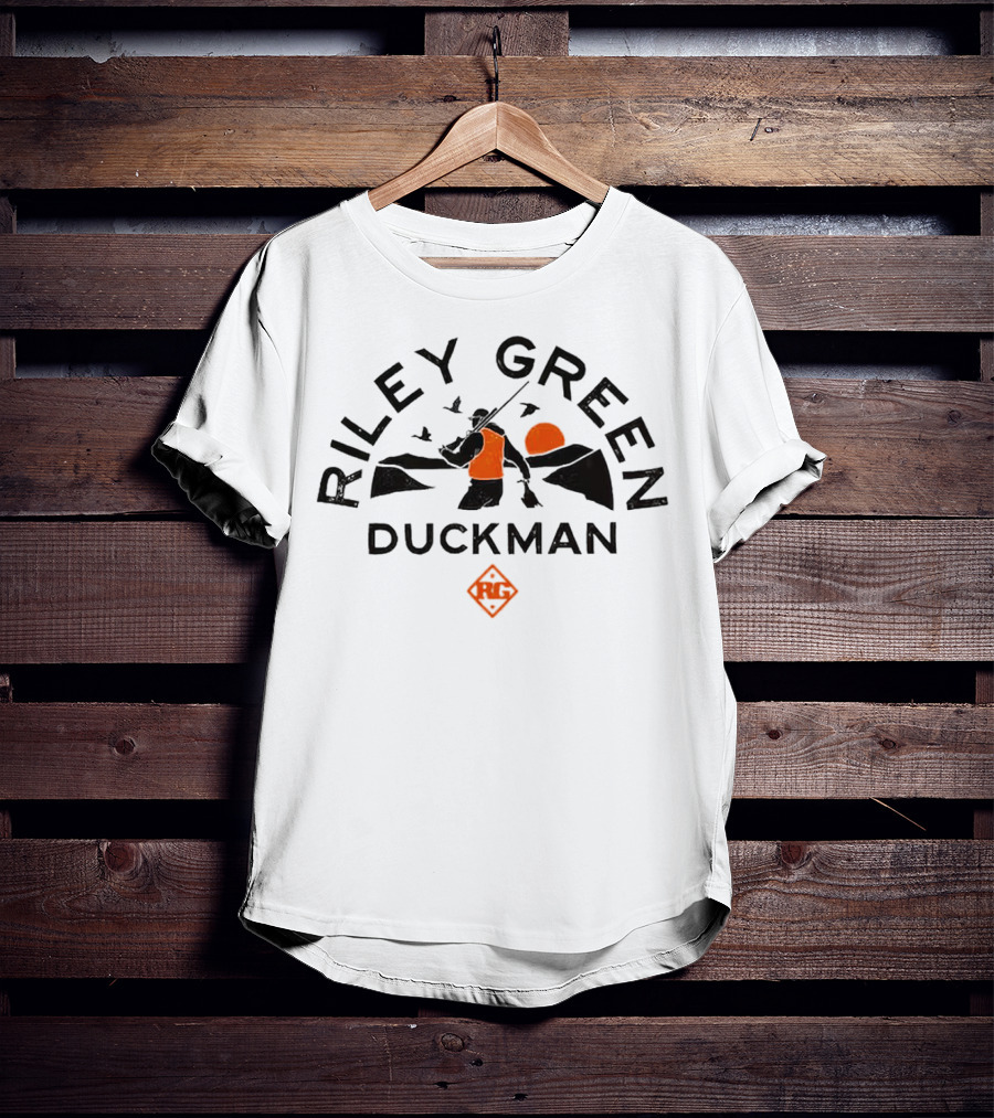 Riley Green Duckman Sunset Hunter T-Shirt