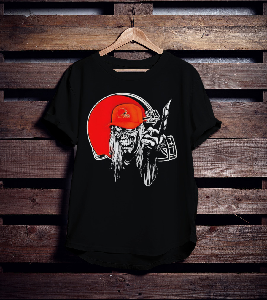 Cleveland Browns Skull With Helmet Halloween Football T-Shirt