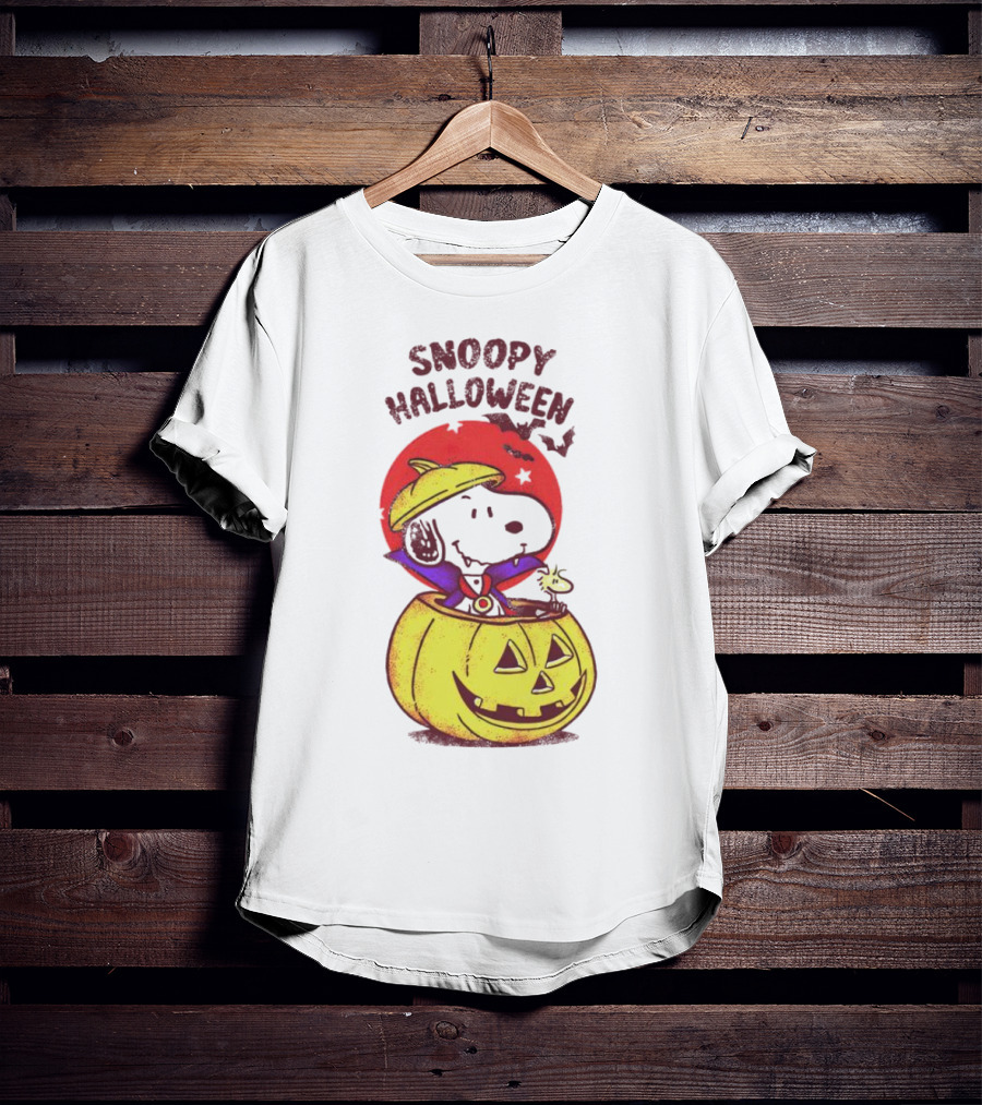 Snoopy Halloween Woodstock Peanuts Pumpkin T-Shirt